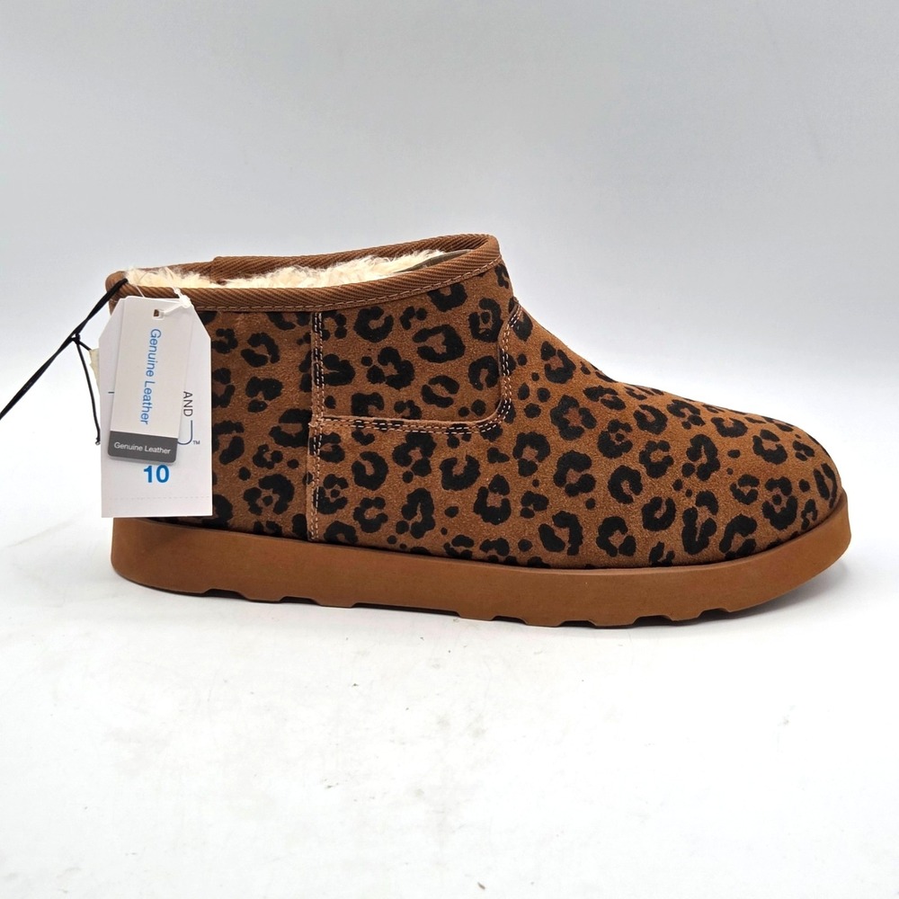 Time and Tru Women's Mini Suede Leopard Faux Fur Boots New with Tags Size 10